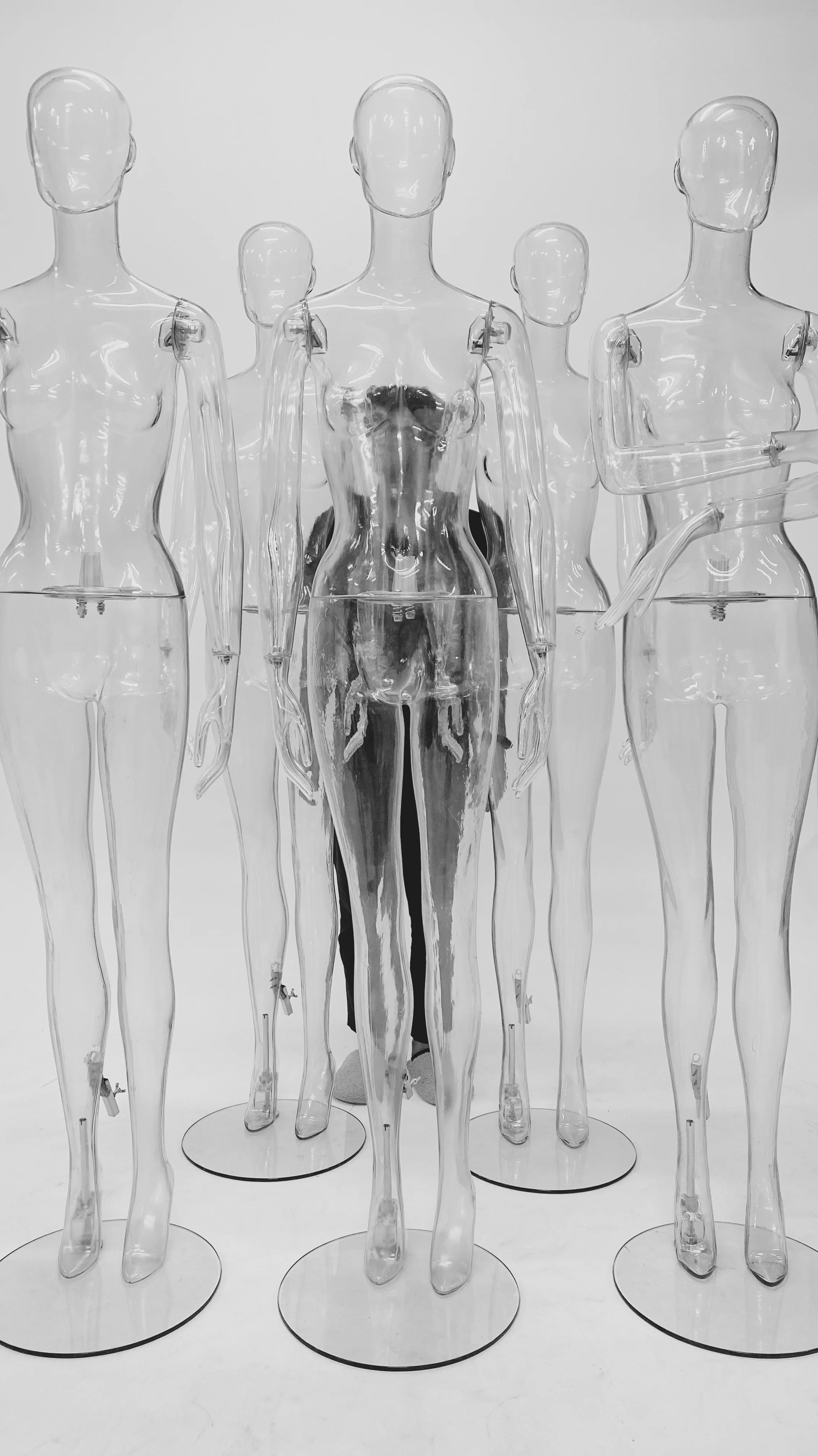 Woman with hourglass figure showing ideal body measurements and proportions