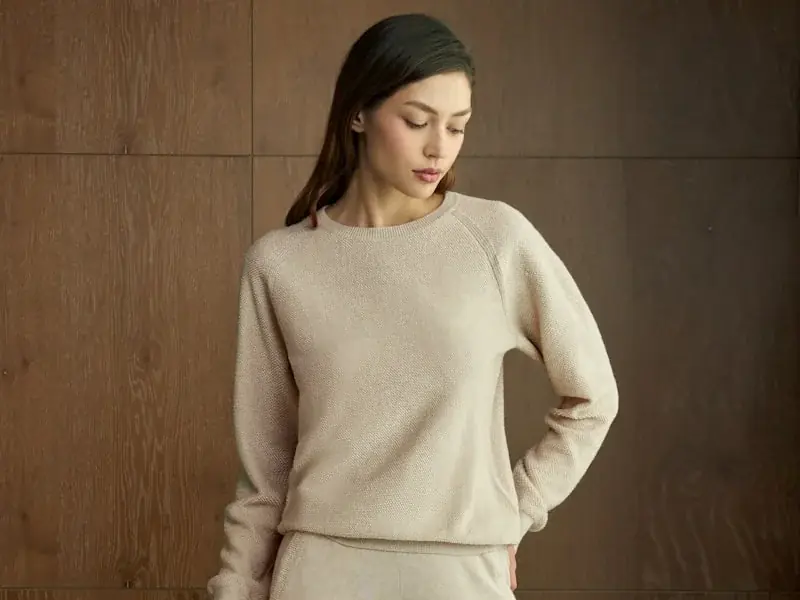 Women's cotton crewneck sweater