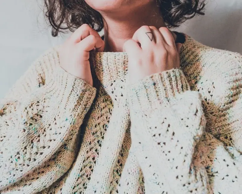 Women's chunky wool sweater